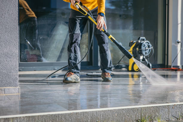 Professional  Pressure Washing Services in Garrett, WA
